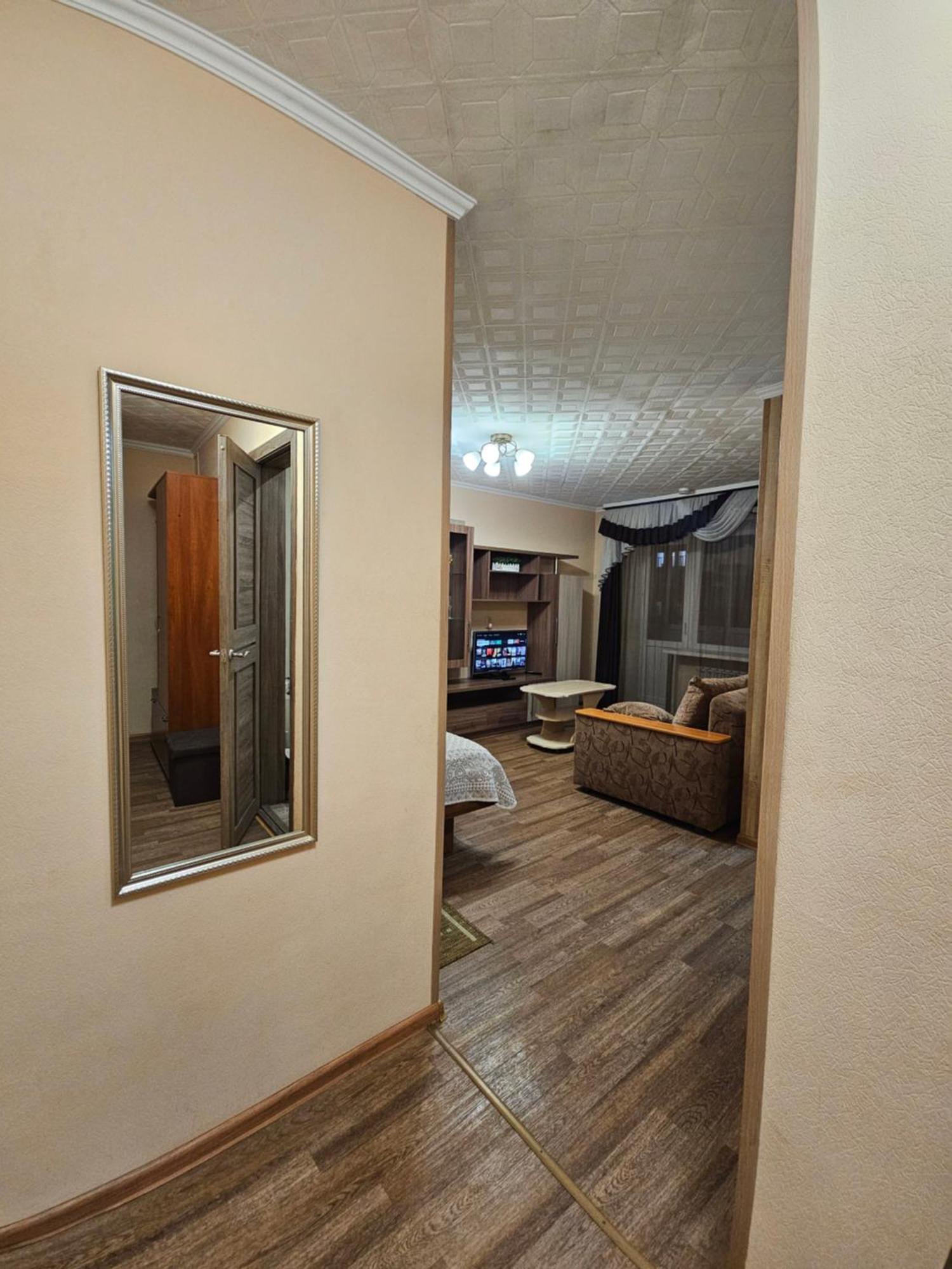 Lux Apartment On Potanina 19 Ustʼ-Kamenogorsk Eksteriør bilde